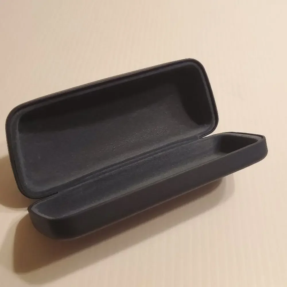 Nautica hard clamshell sunglasses case